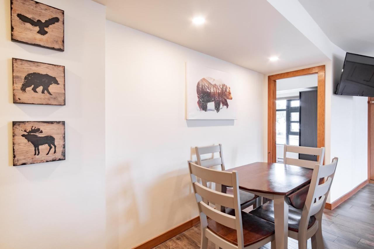 Carleton Lodge By Outpost Whistler Ngoại thất bức ảnh